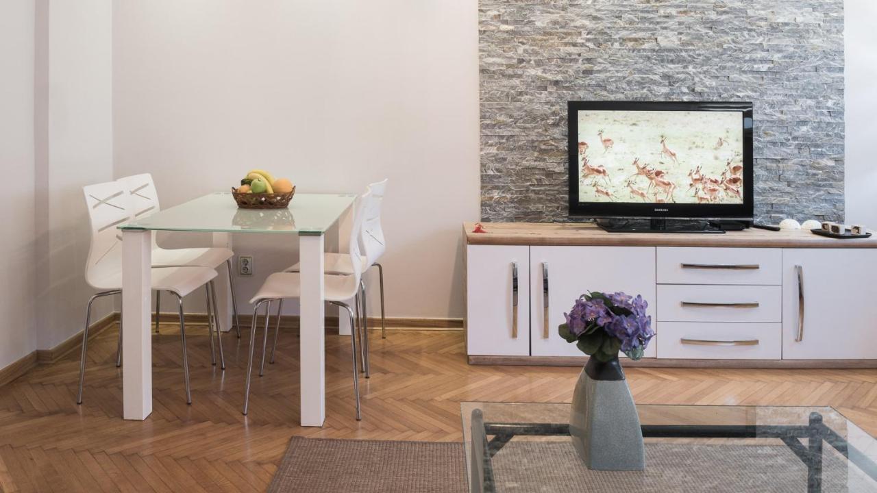 Apartment Prince Palace Белград Екстериор снимка